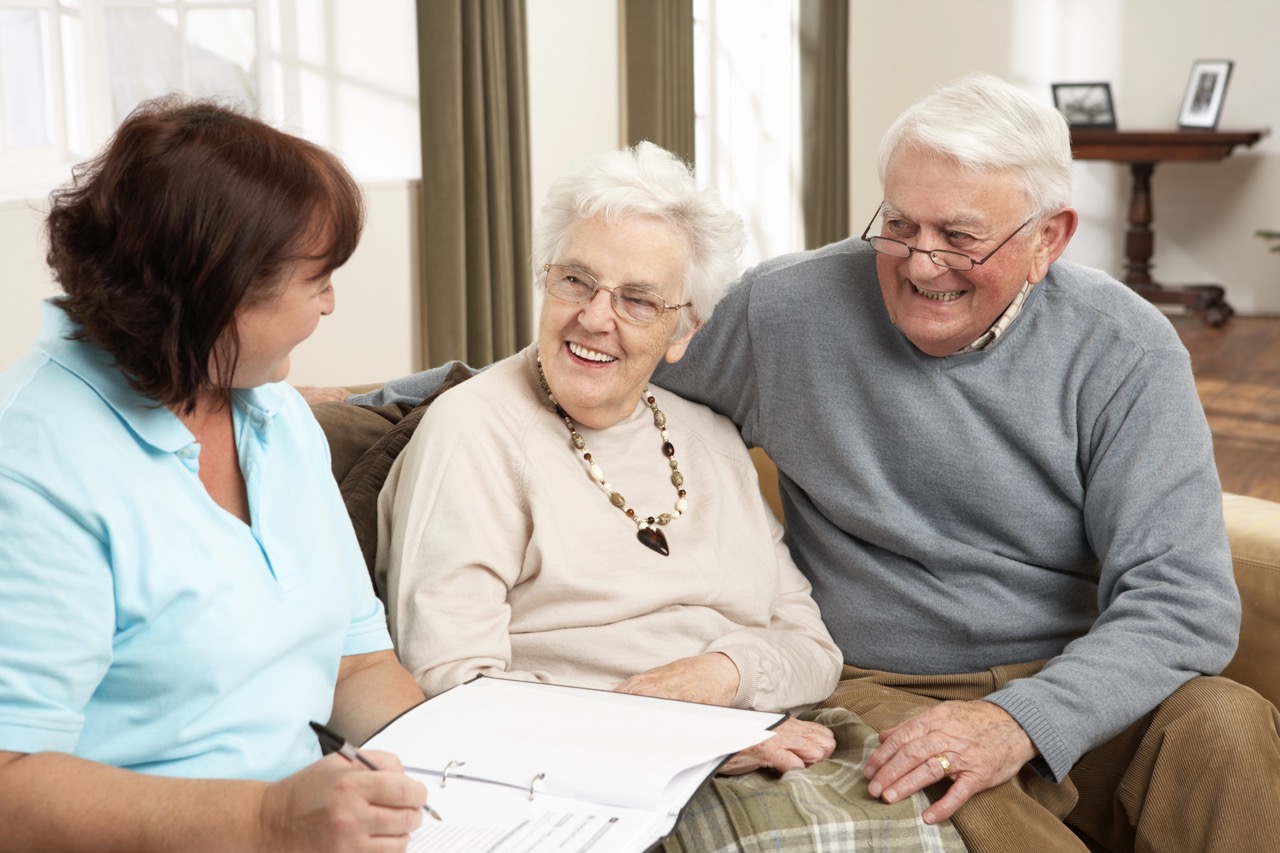 Aged Care Quality & Compliance Audits 1 Photo of Care Manager with elderly couple